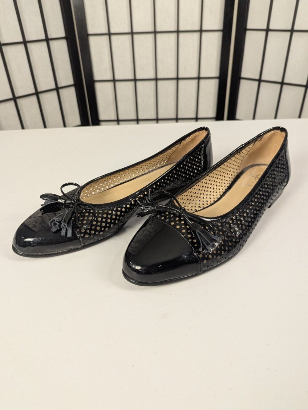 Amalfi by Rangoni Black Patent Perforated Flats | Italy | Size 9